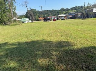 101 E Hill St #15-16, Alpena, AR 72611