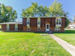 1847 Lone Pine Dr, Arnold, MO