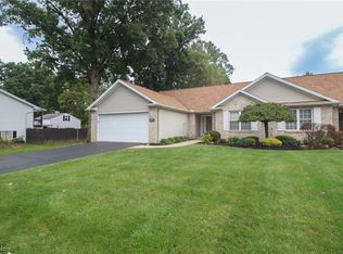 1993 E County Line Rd, Mineral Ridge, OH 44440