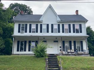 205 N Church St FLOOR 1, Waynesboro, PA 17268