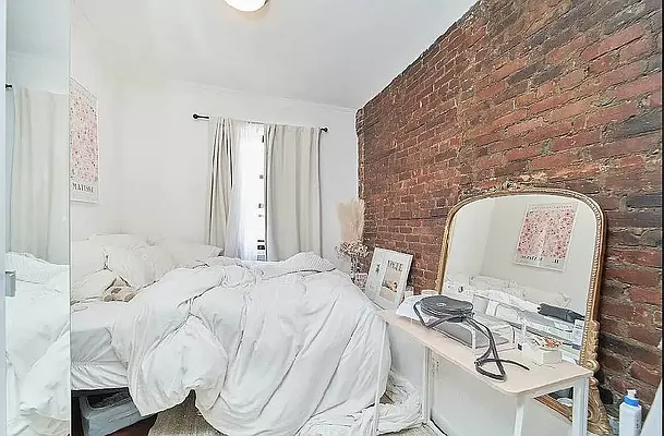 Rented by REAL New York | media 10