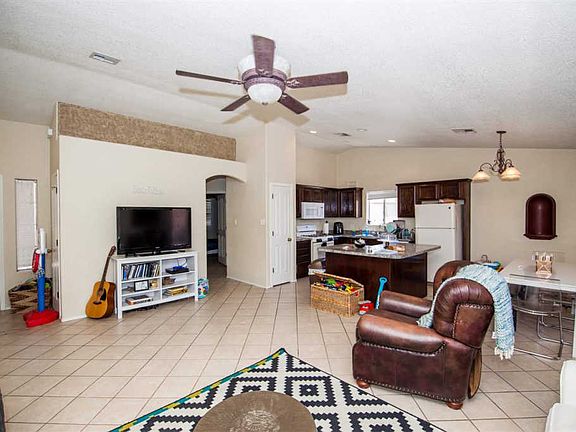 4th image of 2708 S Tensleep Ave