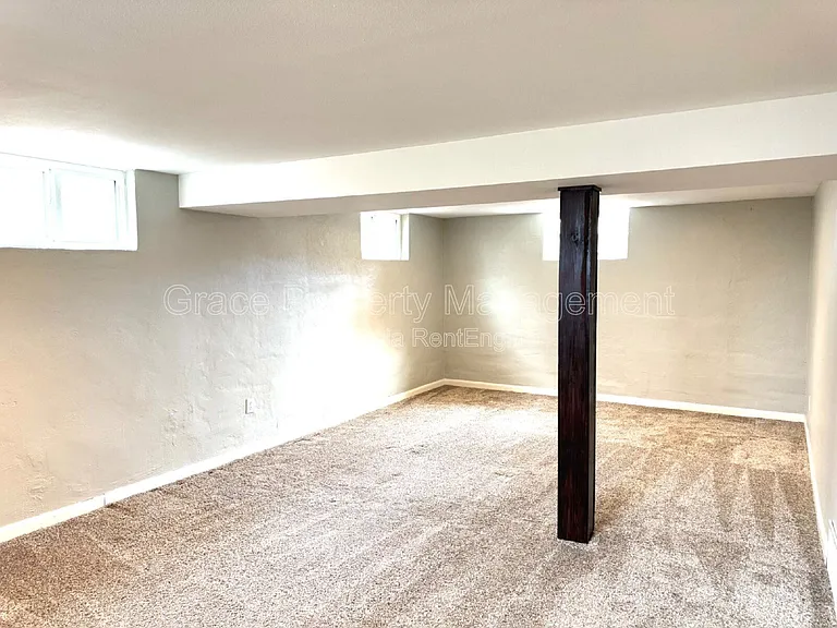 2970 Locust St — Photo 20