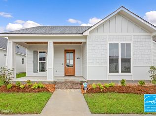 108 Harbourside Dr, Youngsville, LA 70592