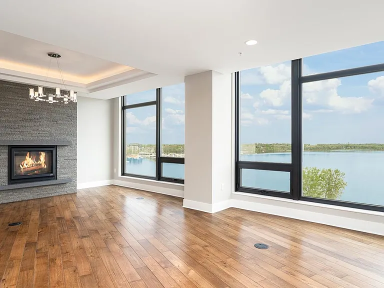 The Lakes Residences — Photo 24