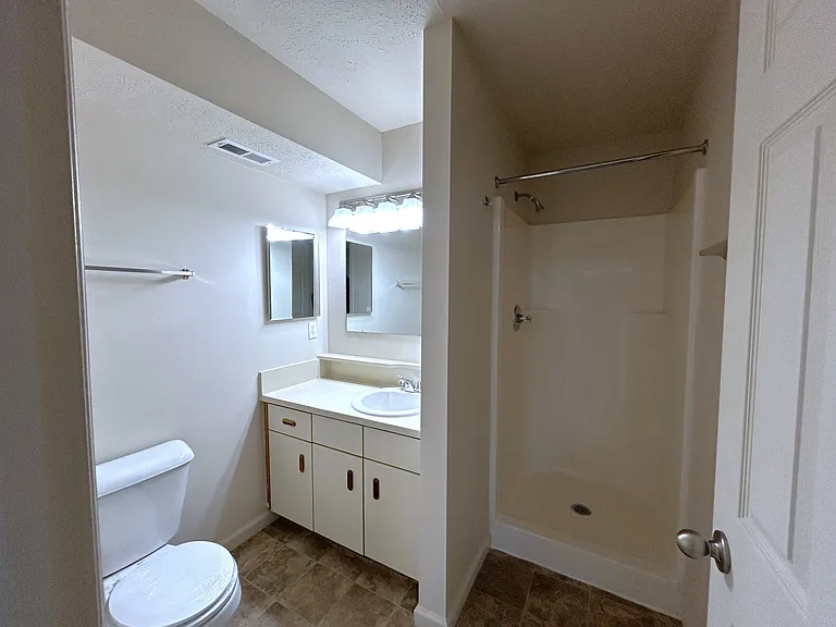 Heatherwood Apartments — Photo 55
