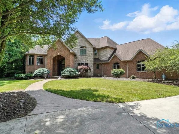 1604 White Tail Run, Findlay, OH 45840