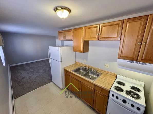 2208 Lawn Ave, Norwood, OH