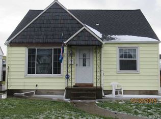 2422 Eggert Rd, Tonawanda, NY 14150