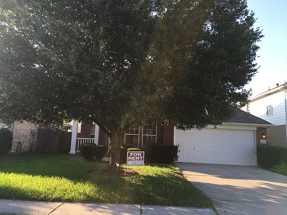3rd image of 5355 Champions Way Ln
