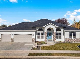 4556 W Moon Lake Dr, Meridian, ID 83646