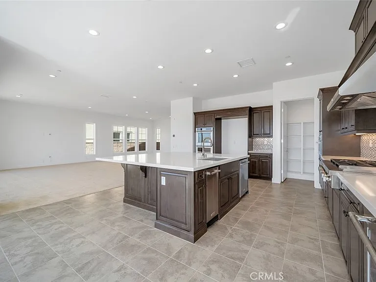 20626 Deer Grass Ct — Photo 39