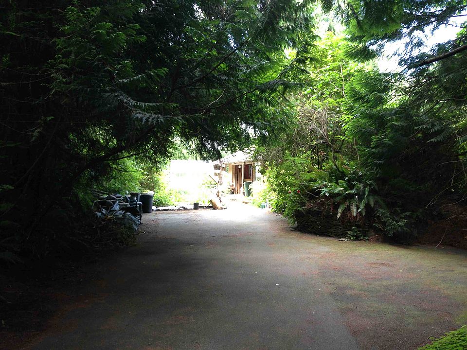 1st image of 9025 42nd Ave NE