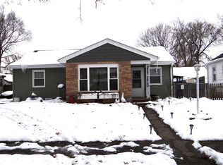 809 Douglas St, Morris, IL 60450