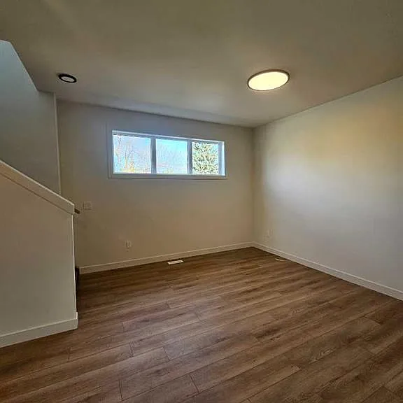 3203 14th Ave SW — Photo 10