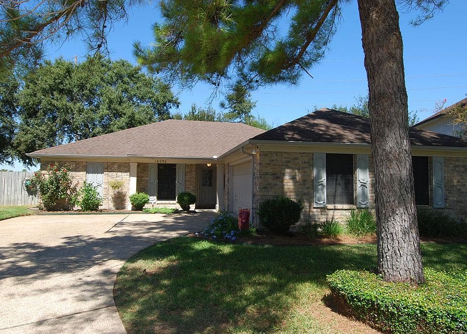 1st image of 16050 Sweetwater Creek Dr