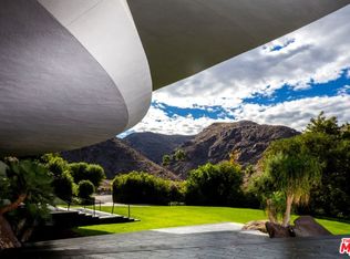 2466 Southridge Dr, Palm Springs, CA 92264
