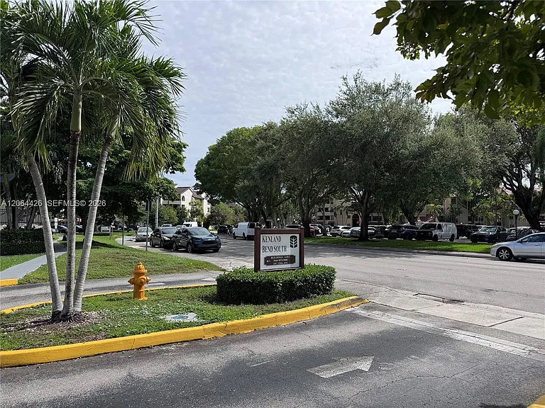 9080 SW 125th Ave #B101 — Photo 22