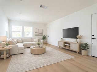 1065 E Spazier Ave #202, Burbank, CA 91502