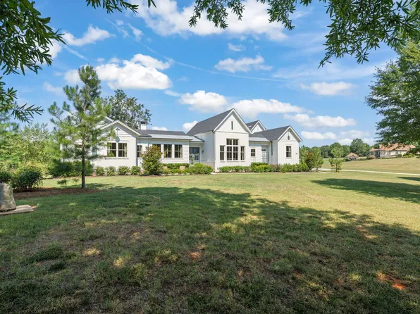 648 Hunter Glenn Ln, Siler City, NC 27344