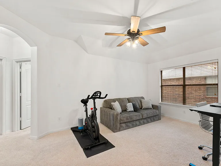 1478 Cambridge Dr — Photo 20