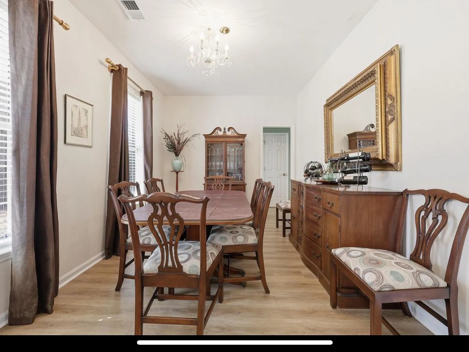 3 bed, 2.5 bath, 1897 sqft, $4,000 — Photo 4