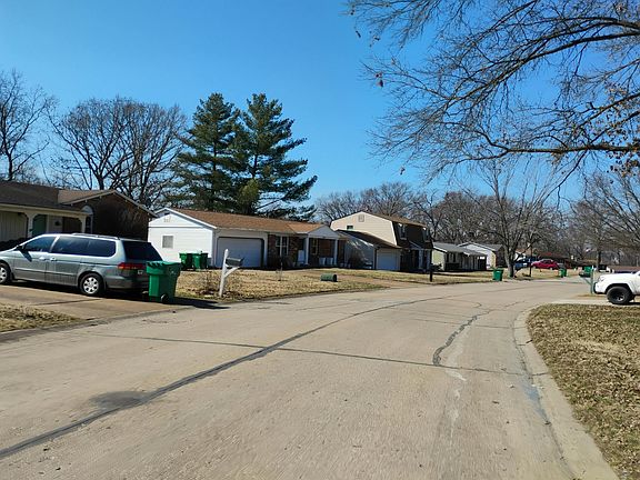 4th image of 1011 Little Brennen Ct
