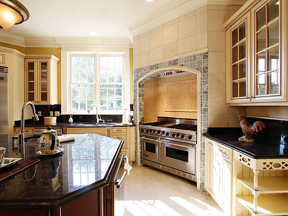 Kitchen by Botero Homes