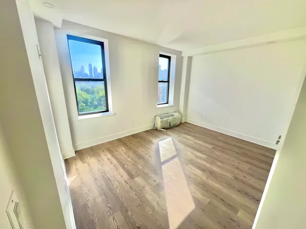 45 West 81st Street image 3 of 15