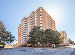 15 Sewells Rd #204, Toronto, ON M1B3V7