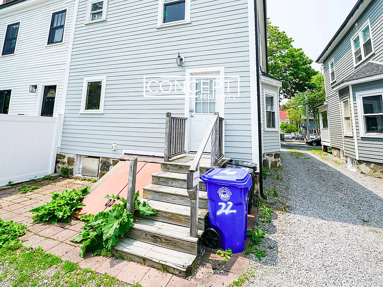 28 Winslow Rd #1 — Photo 23