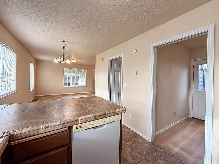 5493 Landon St SE #5943 — Photo 4