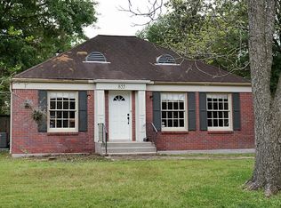 855 W 43rd St, Houston, TX 77018
