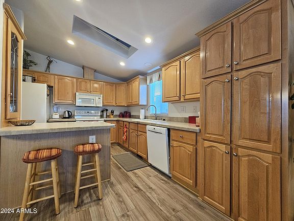 4th image of 8700 E UNIVERSITY Drive #1717