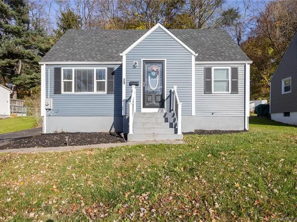 29 Clayton Court, New Britain, CT 06053