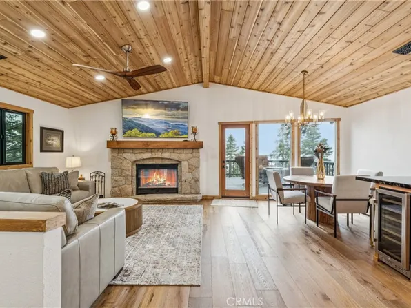 590 N Arrowhead Ave, Lake Arrowhead, CA 92352