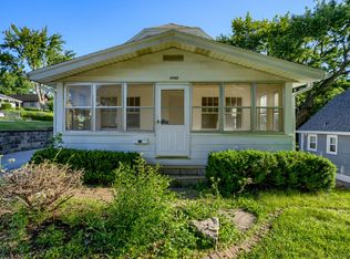 5540 Pine St, Omaha, NE 68106