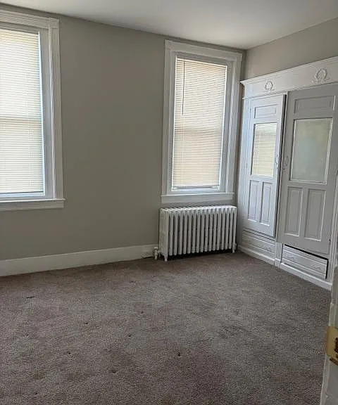 950 N Saint Bernard St — Photo 4