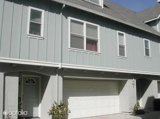 106 Library Ln, Santa Cruz, CA 95062