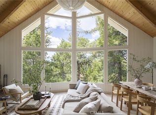 527 Rainier Rd, Lake Arrowhead, CA 92352