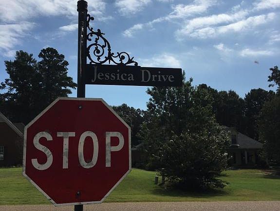 5th image of 4343 Jessica Dr