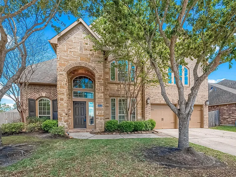 14113 Timber Bluff Dr — Photo 3