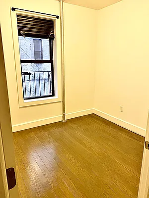 Rented by REAL New York | media 10