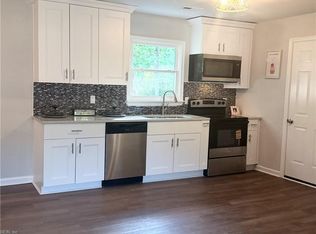 615 Gary Ln, Hampton, VA 23661