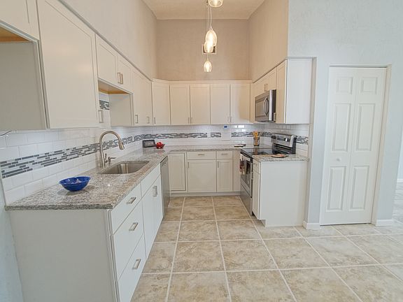 Incredible Granite Kitchen