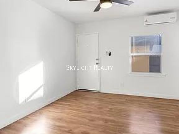 5th image of 4442 Wilson Ave #4442