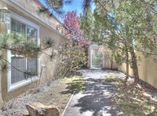 9109 Flushing Mdws NE, Albuquerque, NM 87111