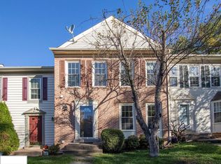 3848 Mohr Oak Ct, Fairfax, VA 22033