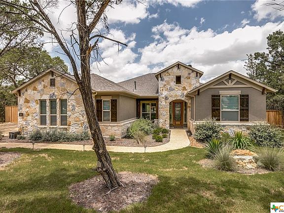 2nd image of 984 Woodland Oaks