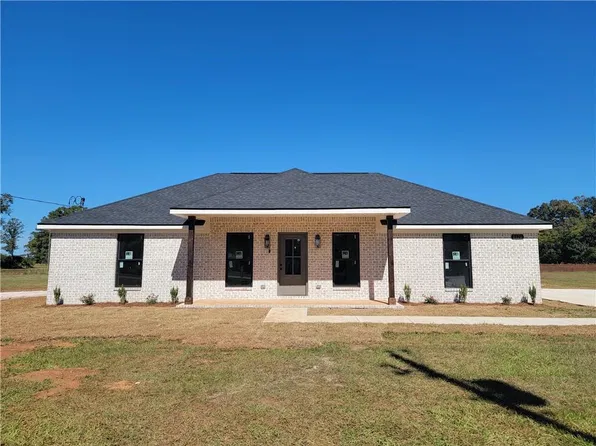 8830 State St, Citronelle, AL 36522
